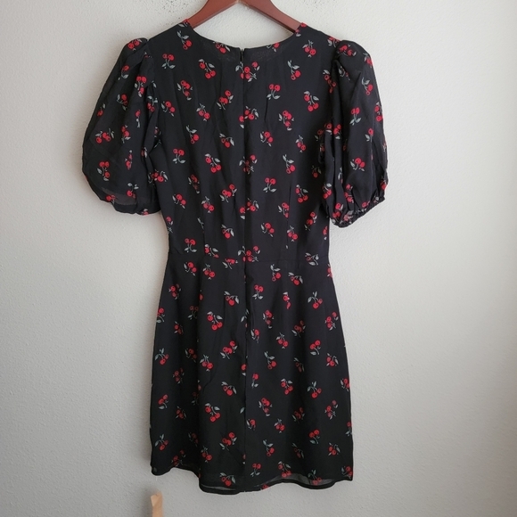 Reformation Morgan Dress in Black Cherry size 6 NWT - Picture 6 of 11